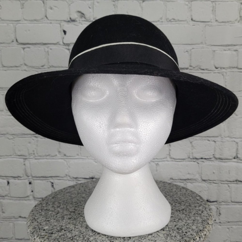 Wide brim 100% wool felt bow detail hat